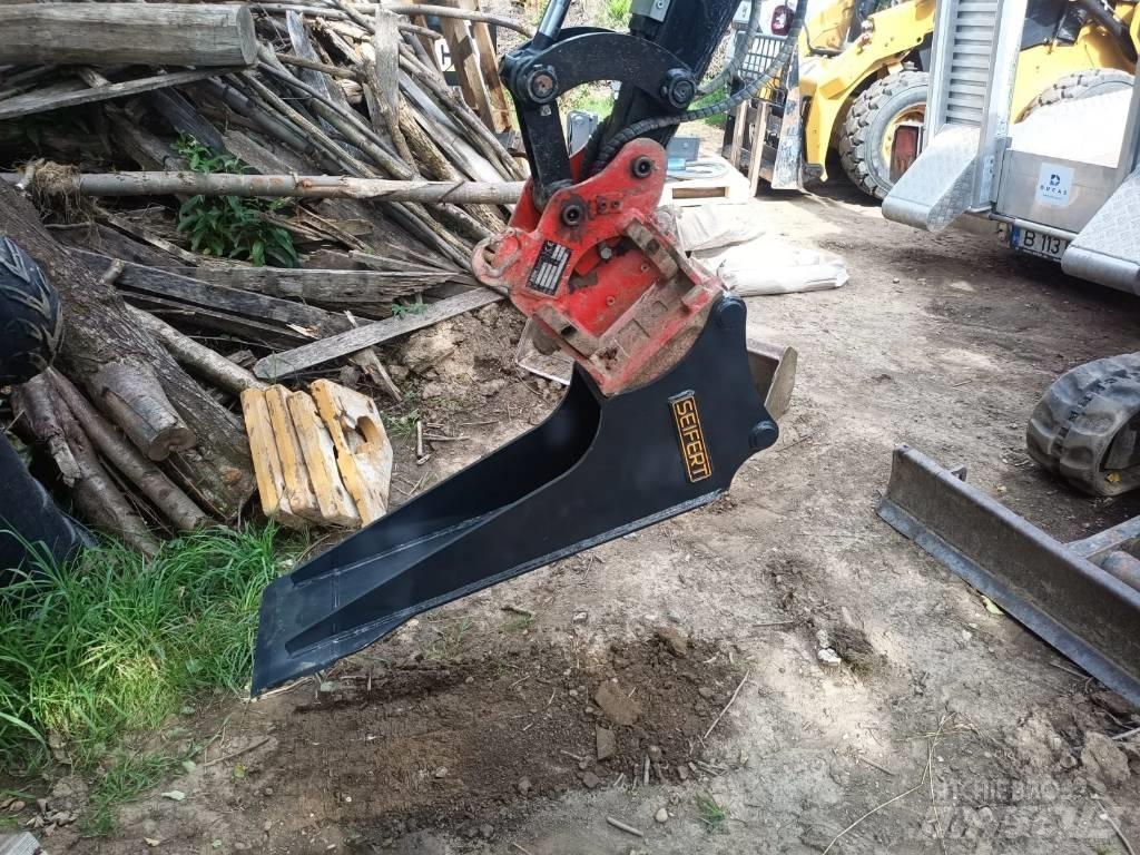CAT 301.6  05A Mini excavators < 7t