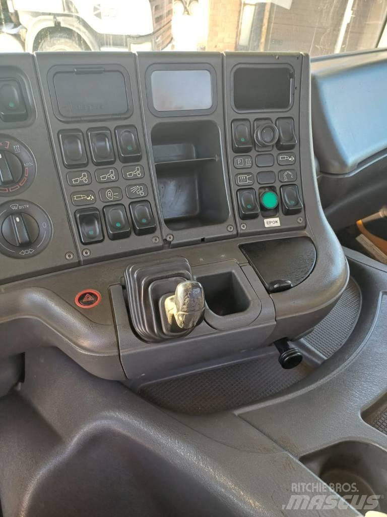 Scania 94 G Tipper trucks