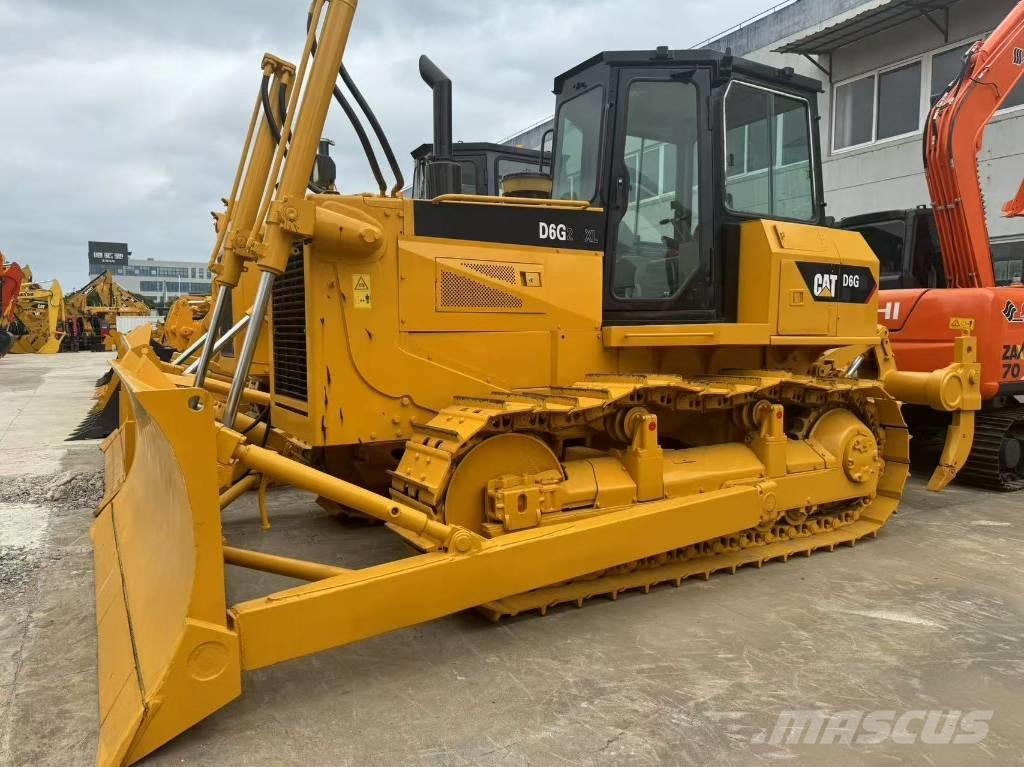 CAT D 6 G Crawler dozers