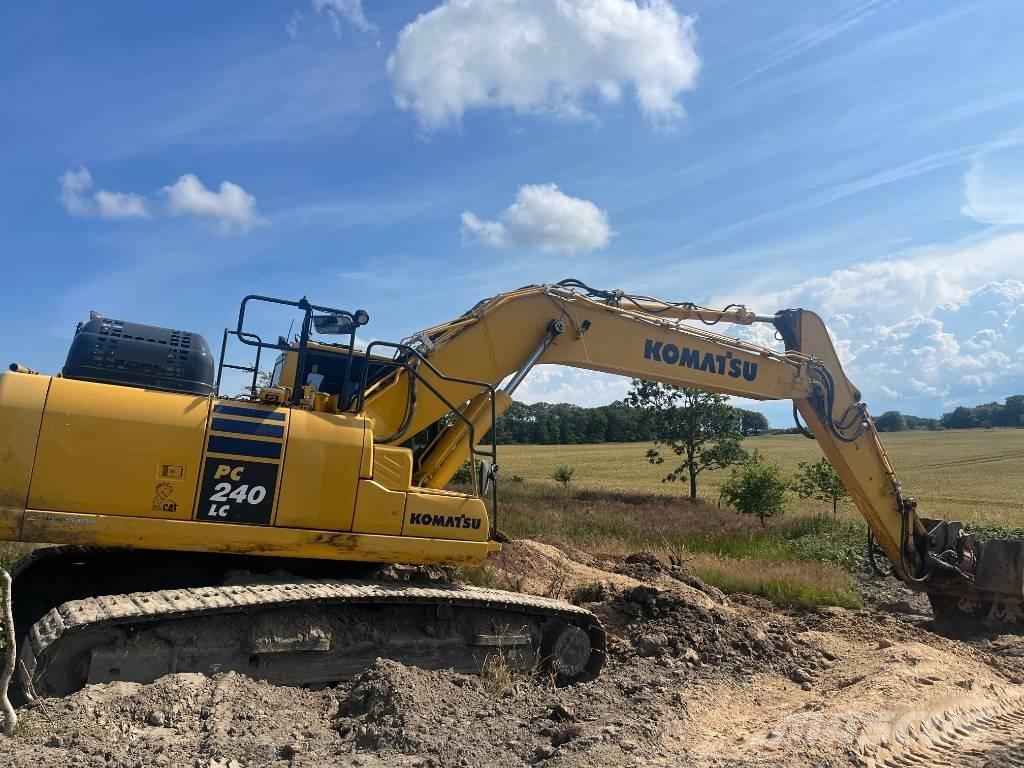 Komatsu PC 240 LC-11 Crawler excavators