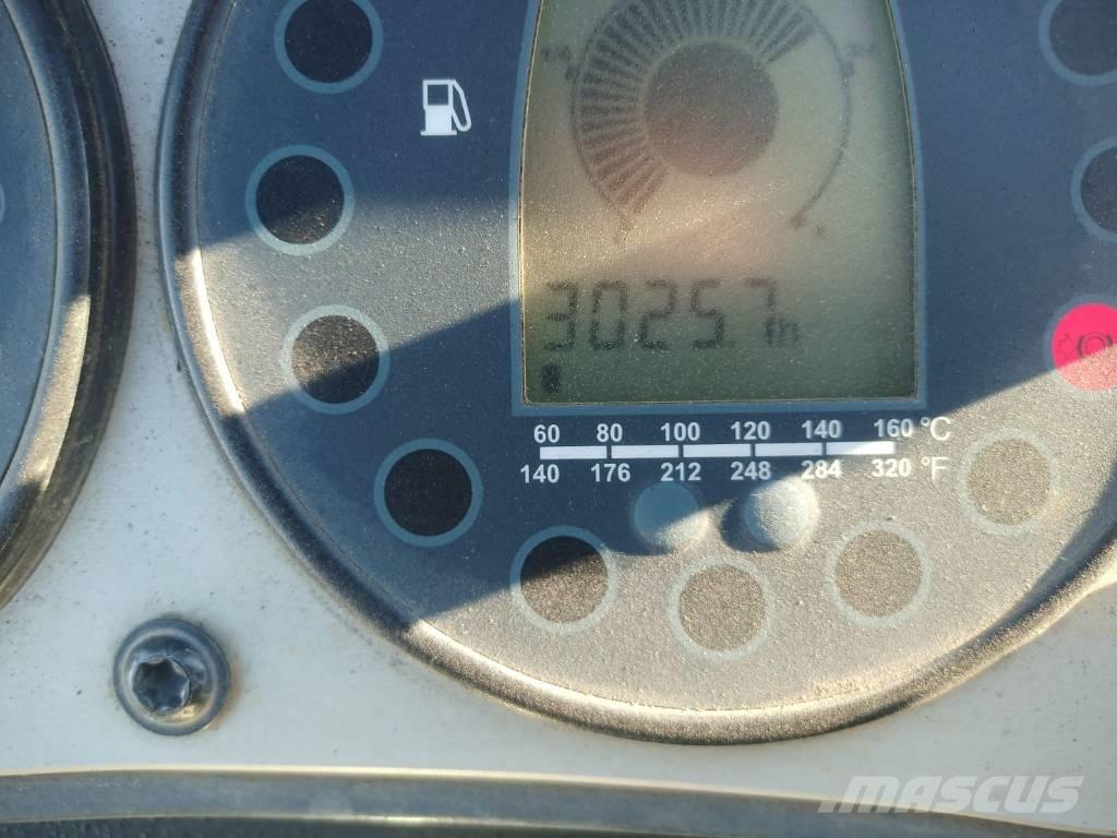 Bomag BW 100 AD-5 Twin drum rollers