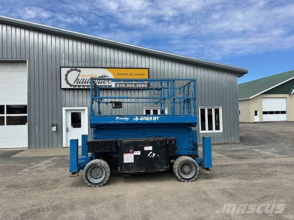 Genie GS 4069 RT Scissor lifts