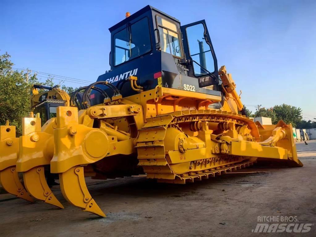 Shantui SD 22 Crawler dozers