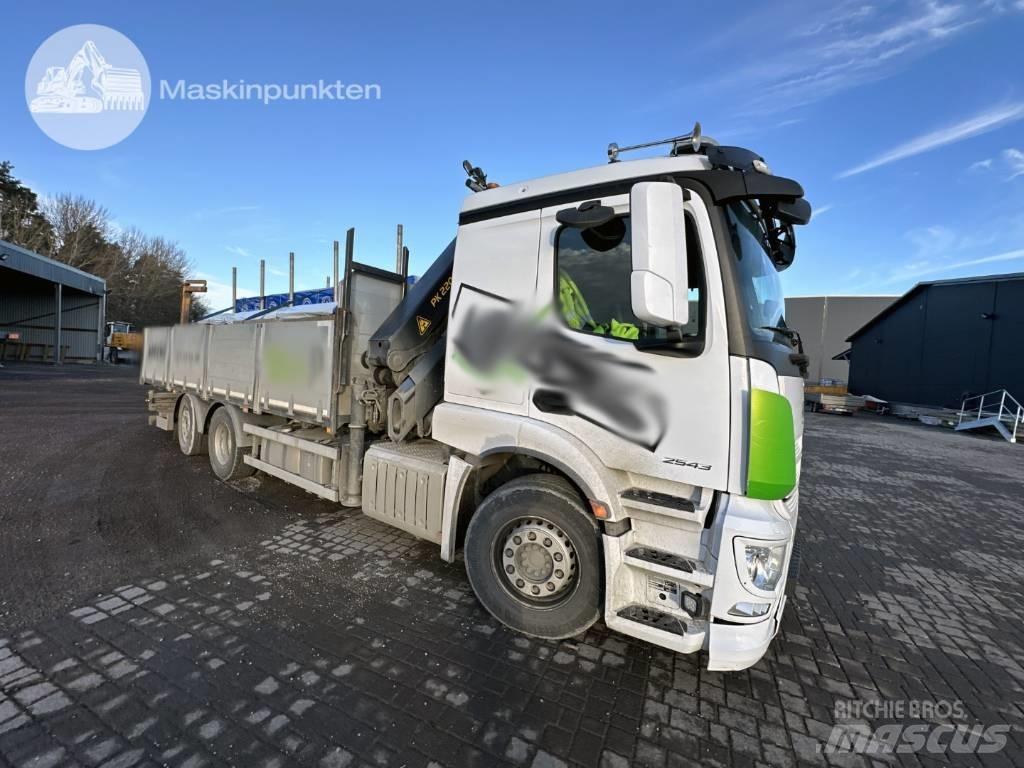 Mercedes-Benz 2543 Crane trucks