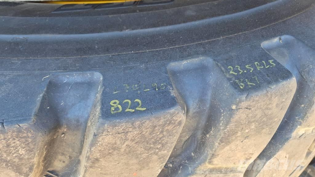 BKT 23.5R25 Tyres, wheels and rims