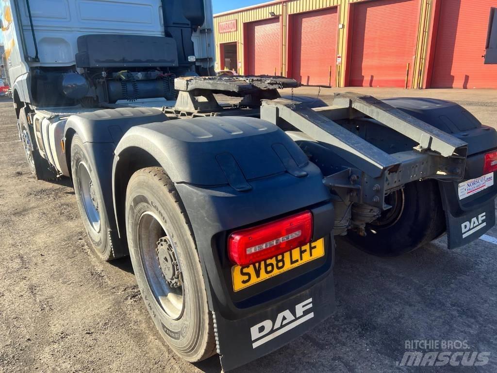 DAF 530 Truck Tractor Units