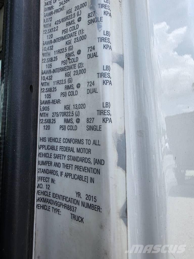 Western Star 4700 SB Truck Tractor Units