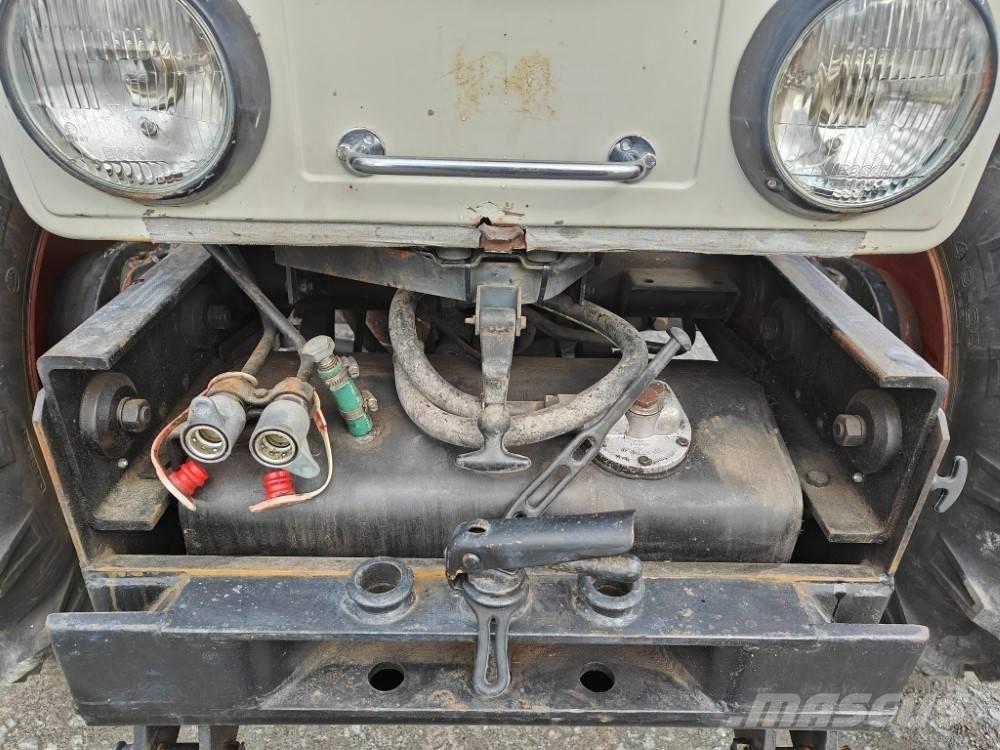 MB Trac 65/70 - VIDEO Tractors