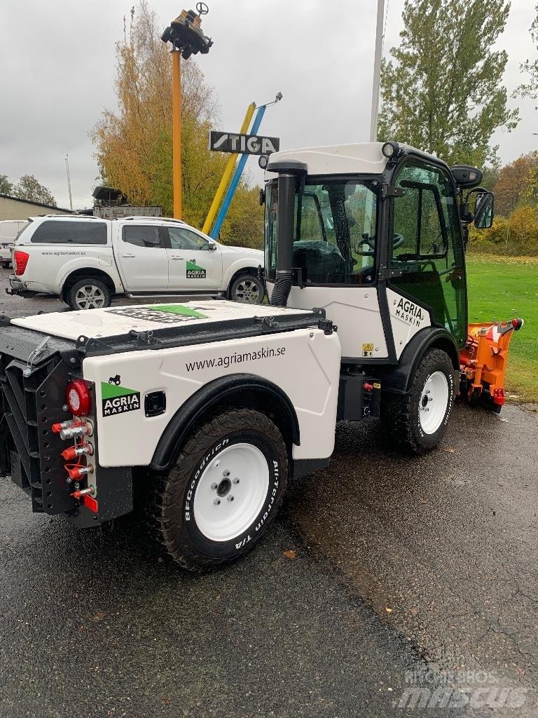 Multihog cx75 Utility machines