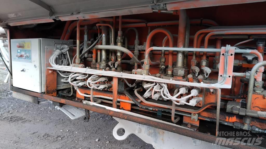 Metso LT 110 Mobile crushers