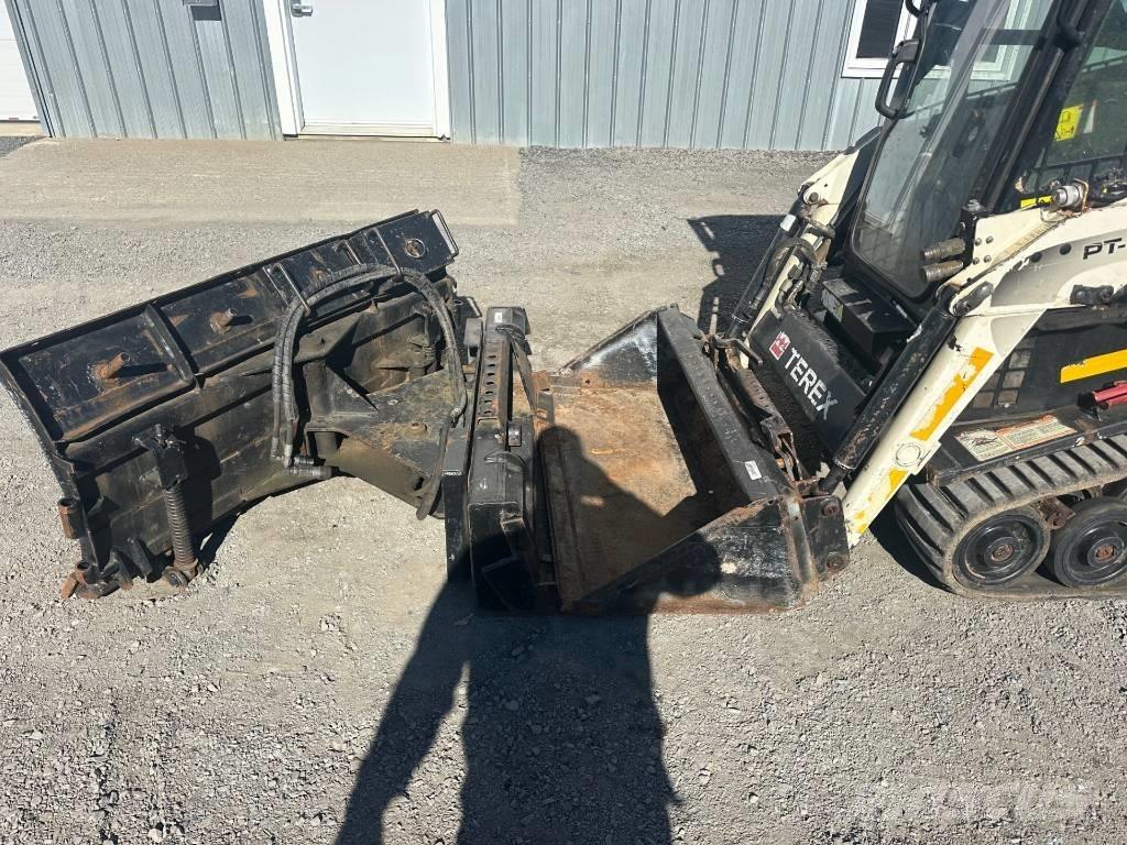 Terex PT 30 Skid steer loaders