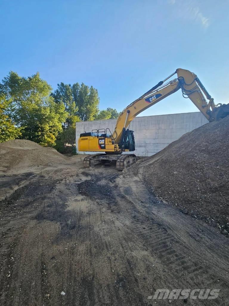 CAT 352 F Crawler excavators