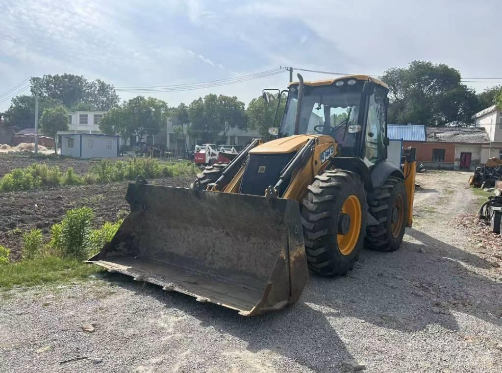 JCB 4 CX TLB's