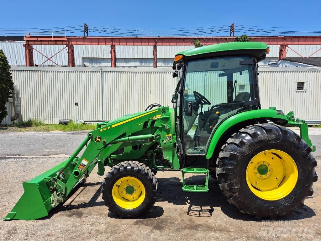 John Deere 4044 R Tractors