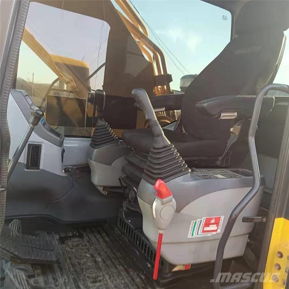 Komatsu PC360-7 Crawler excavators