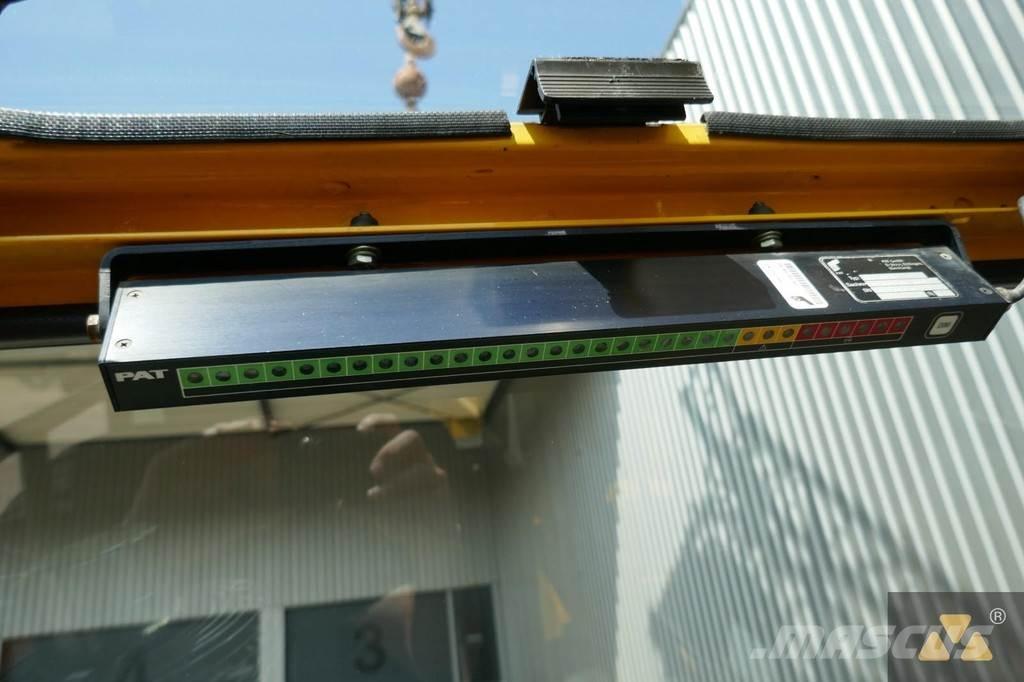 Grove RT700E Rough terrain cranes