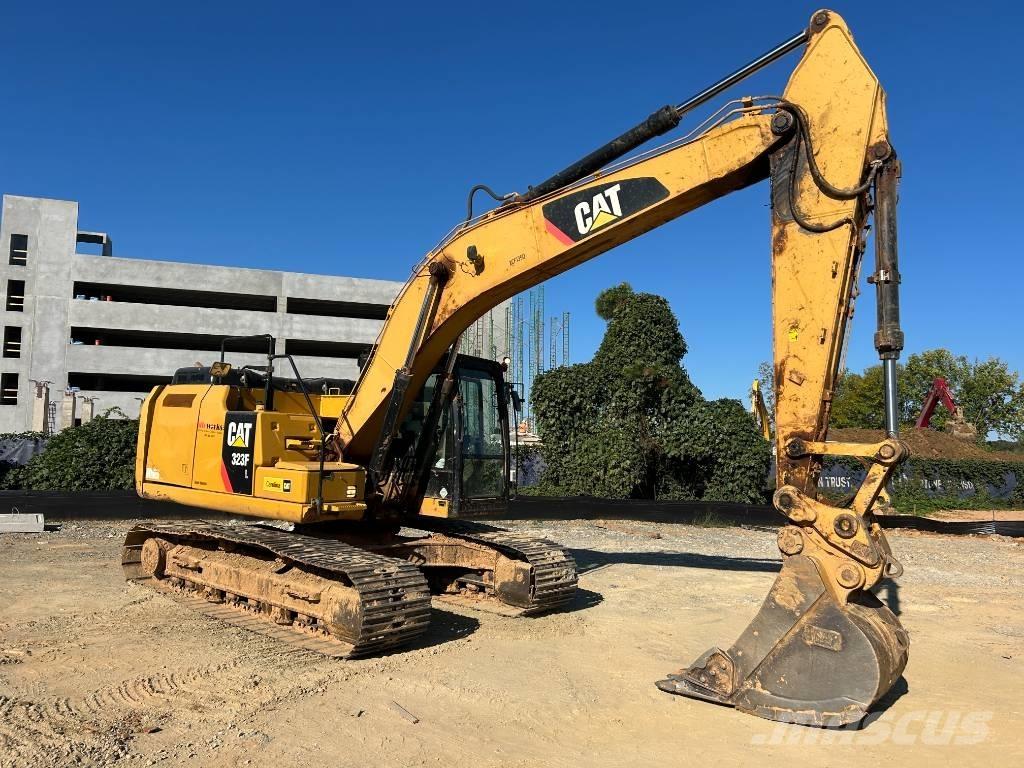 CAT 323 F L Crawler excavators