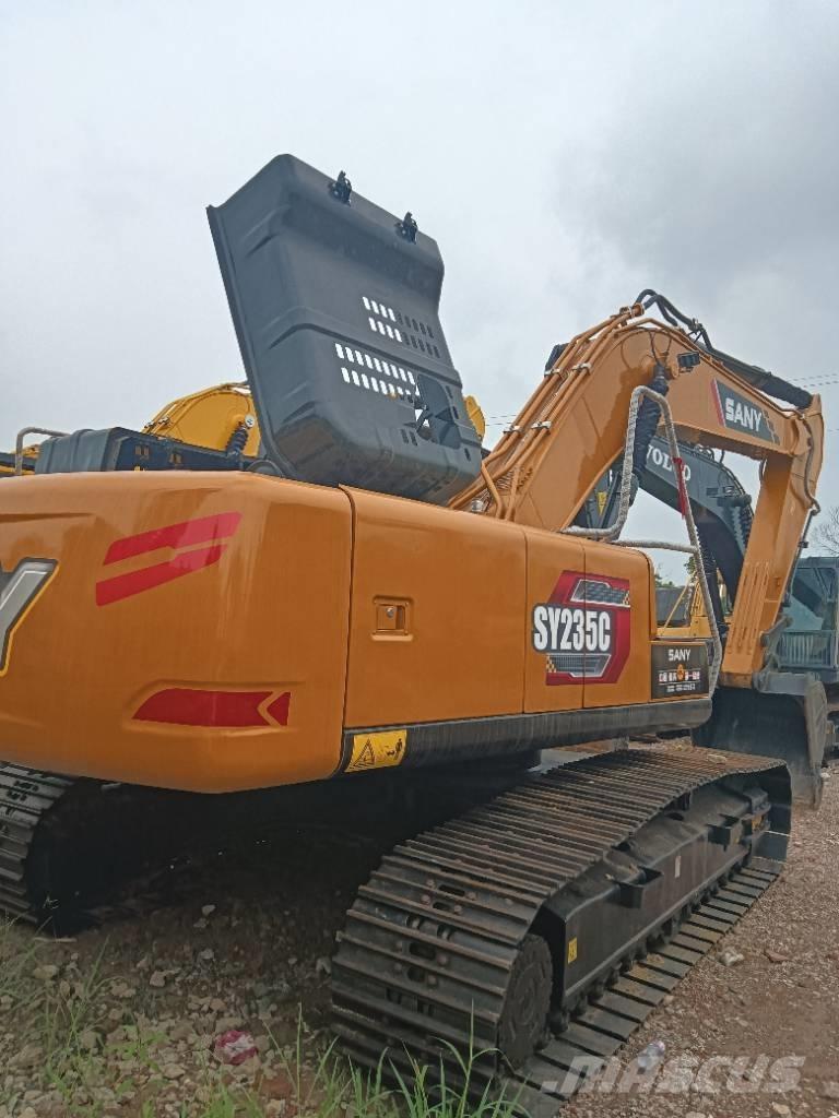 Sany 235 Crawler excavators