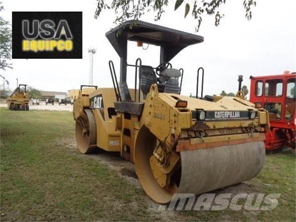 CAT CB-534DXW Single drum rollers