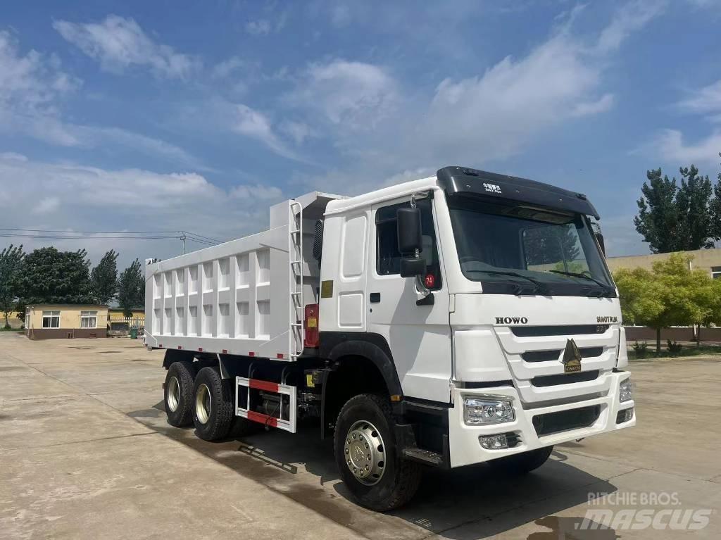 Howo 371 Van Body Trucks