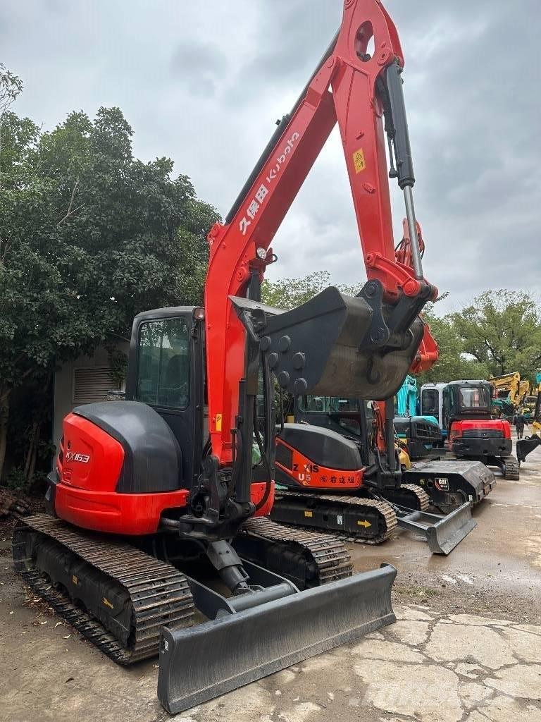 Kubota KX 163-5 Crawler excavators