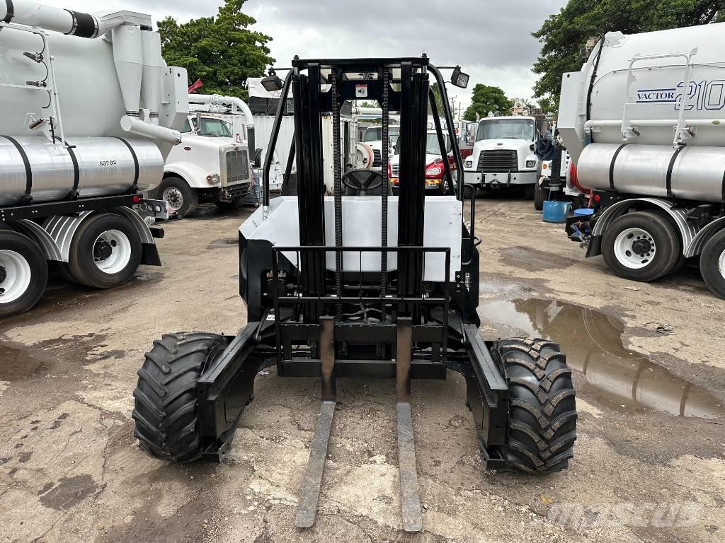 Palfinger CR50 Rough terrain truck