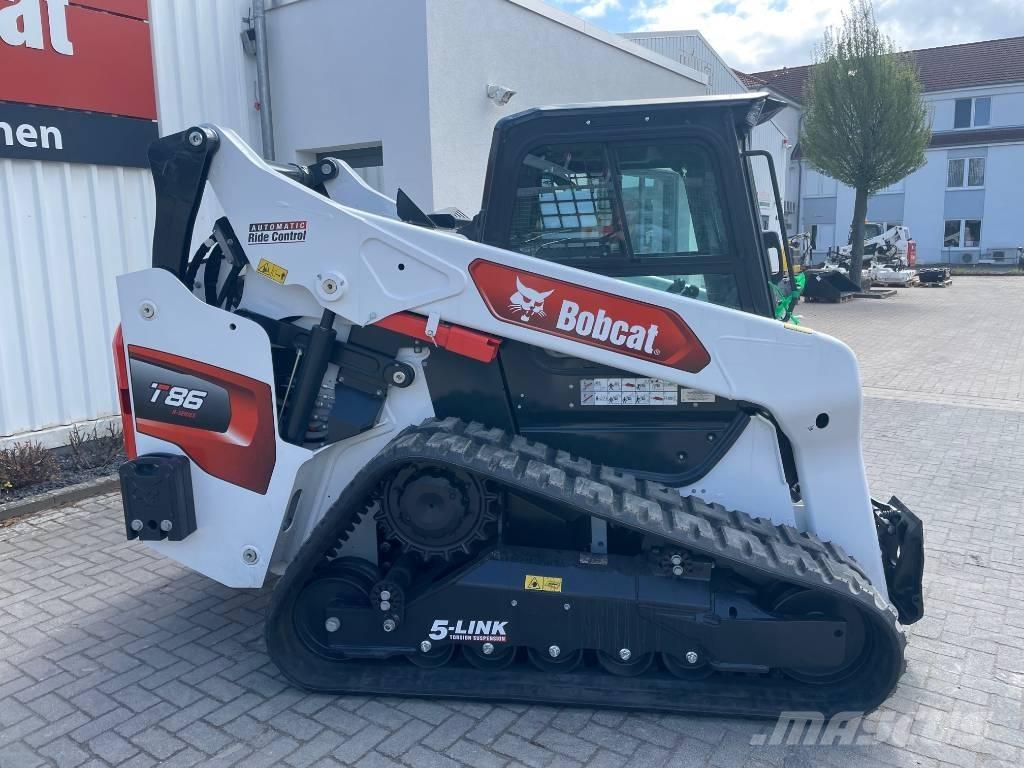 Bobcat T86 Crawler FEL's