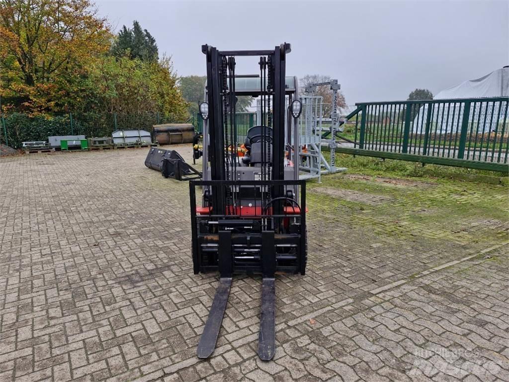 Manitou ME 420 Other farming machines