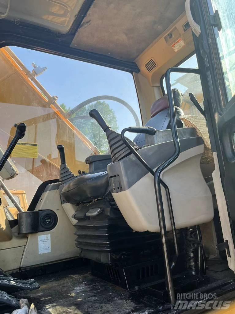 CAT 320 C L Crawler excavators