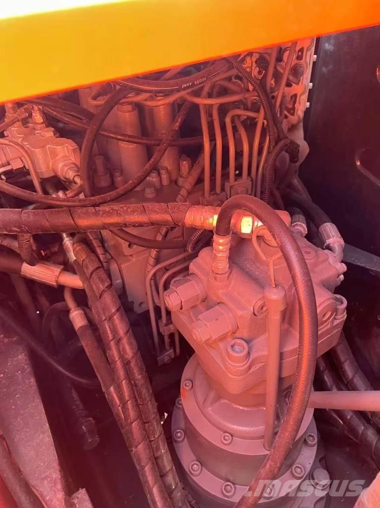 Hitachi ZX 120 Crawler excavators