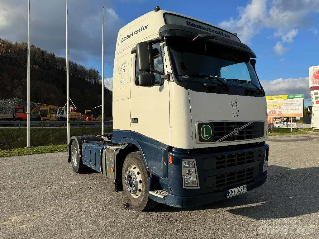 Volvo F 12 Truck Tractor Units
