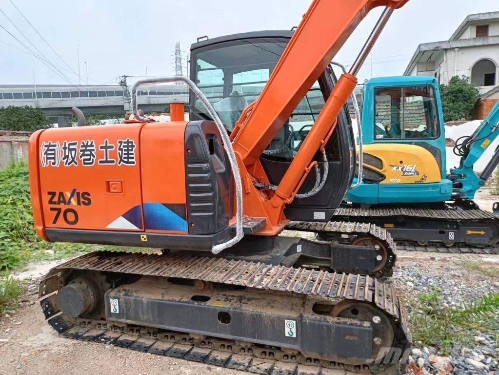 Hitachi ZX70 Mini excavators < 7t