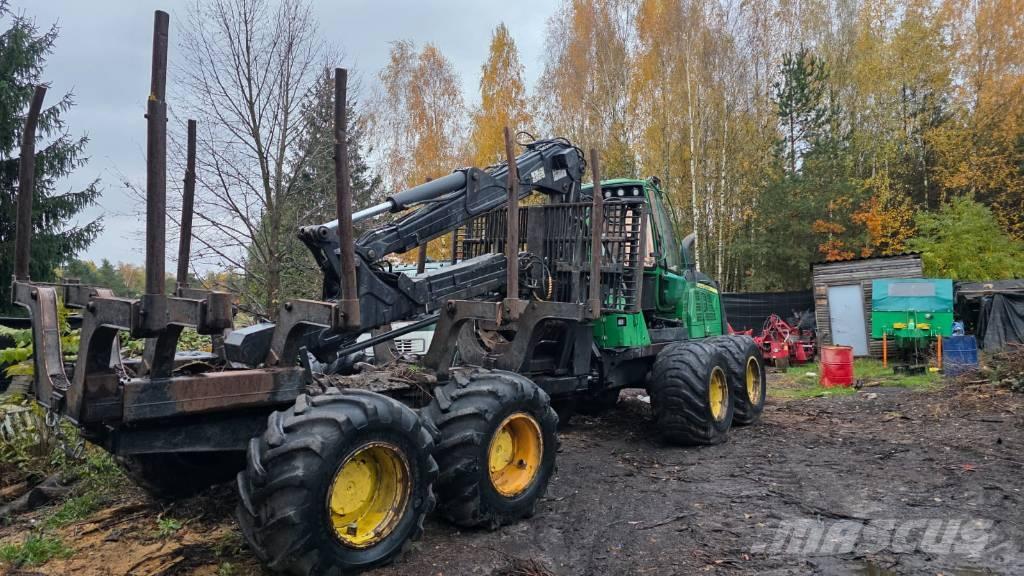 John Deere 1510 E Forwarders