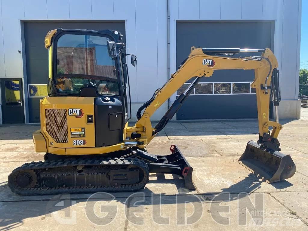 CAT 303 - 3 Buckets Mini excavators < 7t