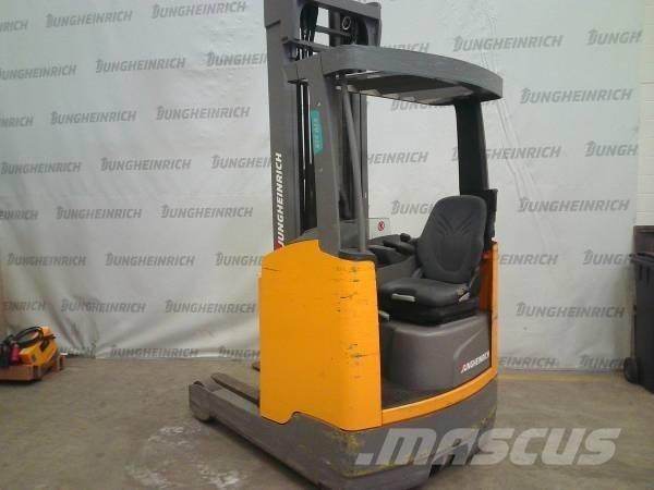 Jungheinrich ETV 216 Reach truck