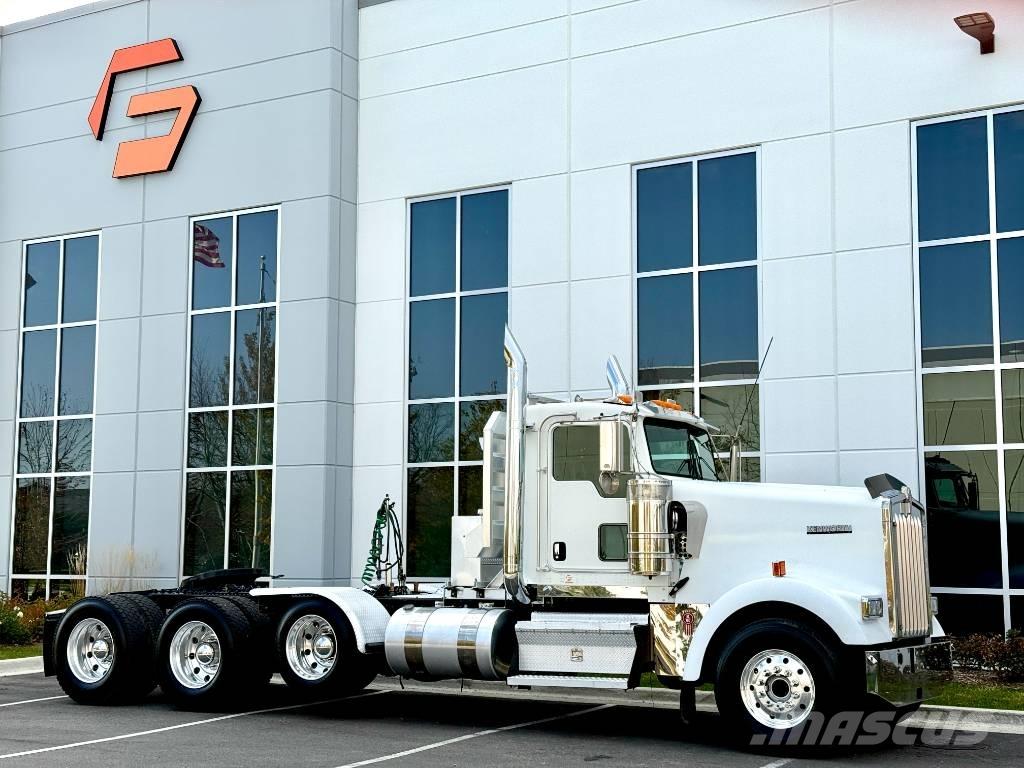 Kenworth W 900 Truck Tractor Units