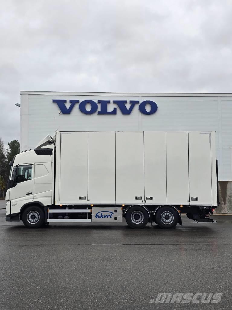 Volvo FH460 Temperature controlled trucks