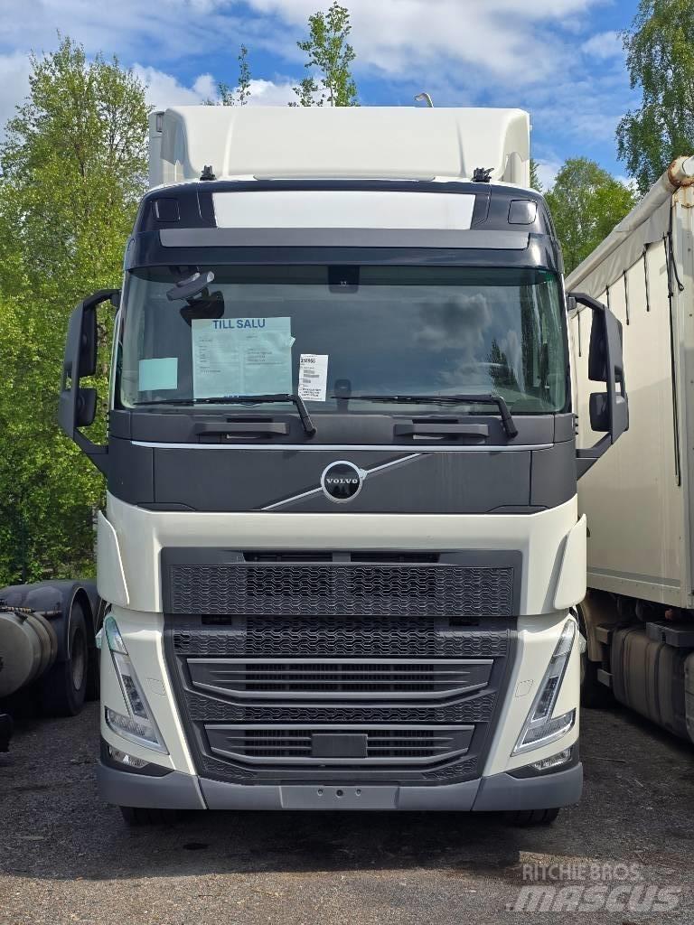 Volvo FH460 Van Body Trucks