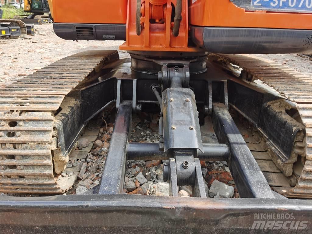 Doosan DX75 Mini excavators < 7t