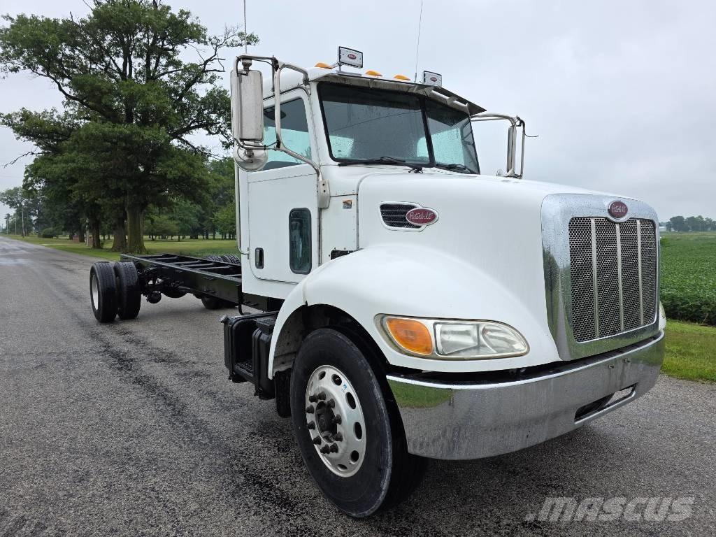 Peterbilt 335 Chassis Cab trucks