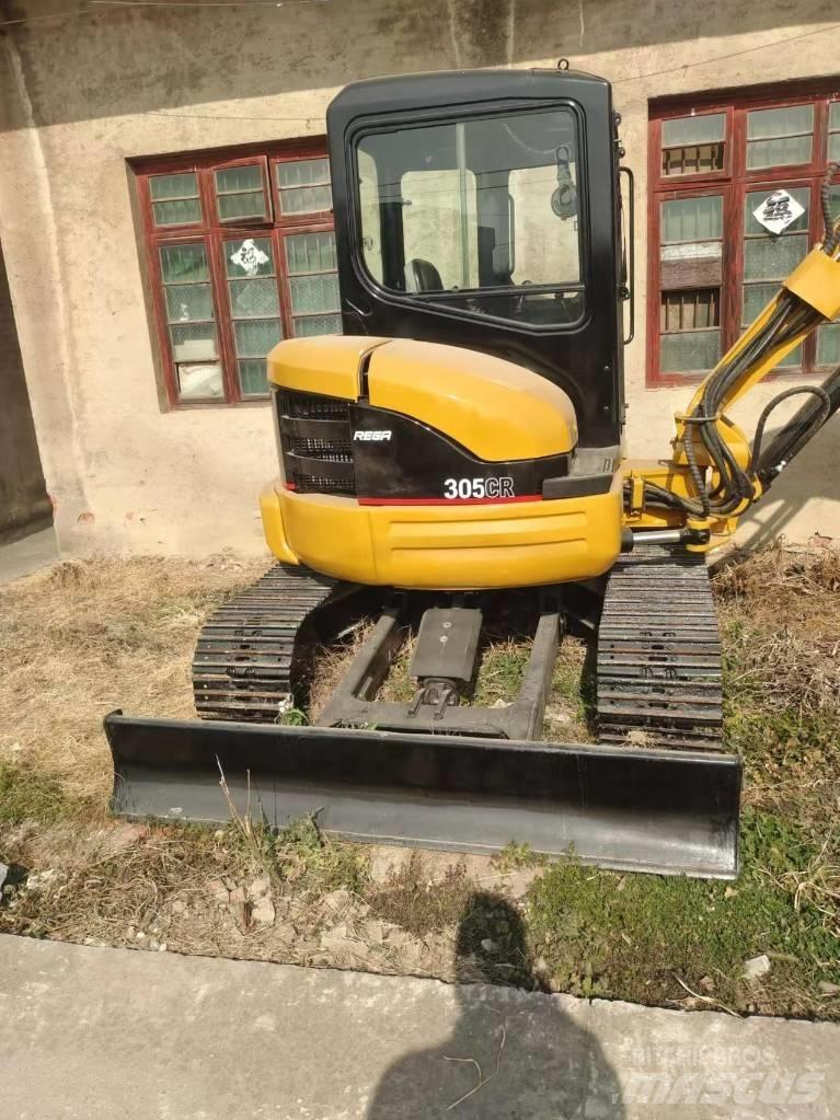 CAT 305 CR Mini excavators < 7t
