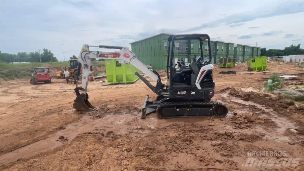 Bobcat E 35 Mini excavators < 7t