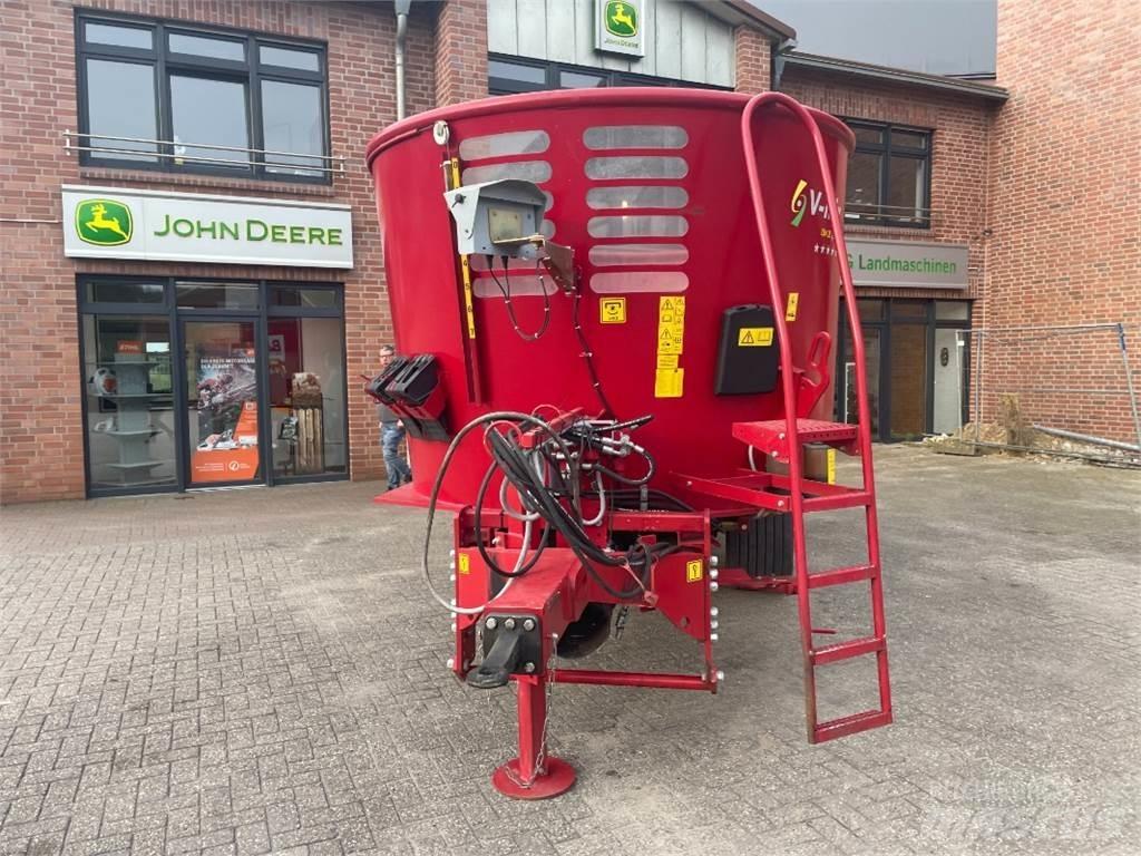 BvL 15N 2S plus Mixer feeders