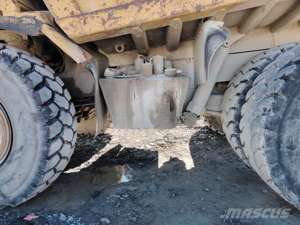 CAT 773 B Rigid dump trucks