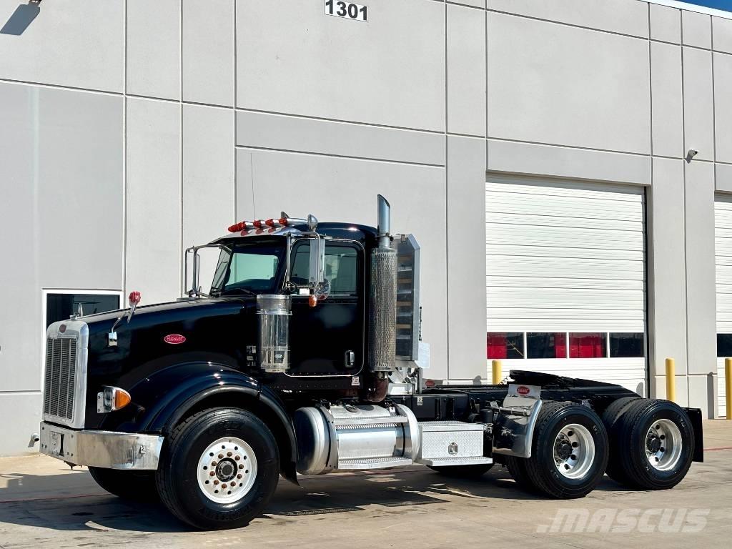 Peterbilt 378 Truck Tractor Units