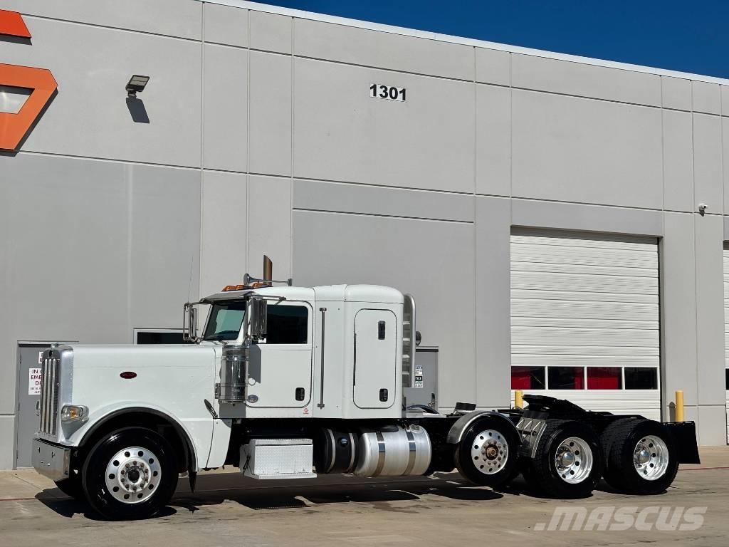 Peterbilt 389 Truck Tractor Units