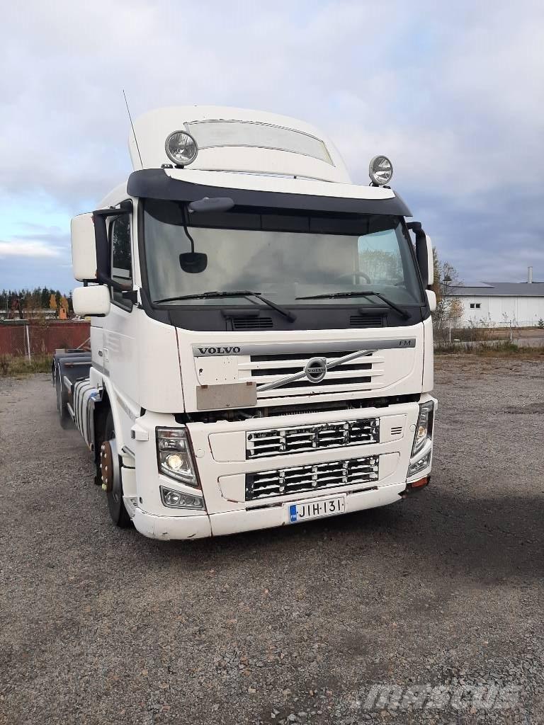 Volvo FM 11 Containerframe/Skiploader trucks