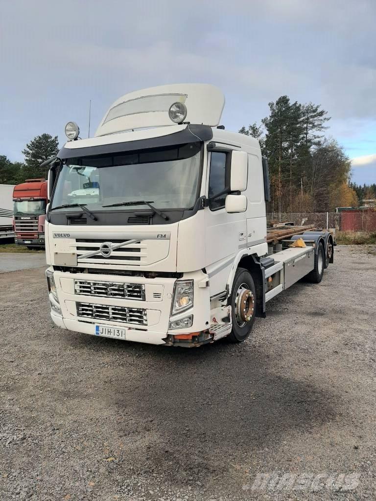 Volvo FM 11 Containerframe/Skiploader trucks