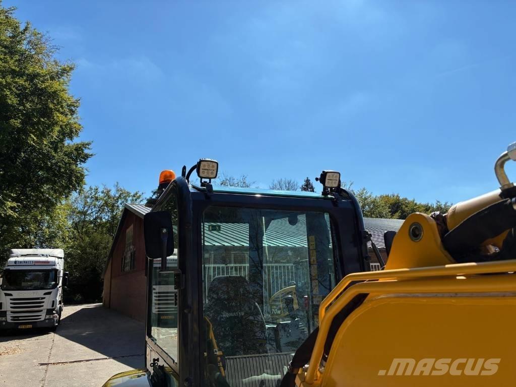 Komatsu PC26MR-5 Mini excavators < 7t
