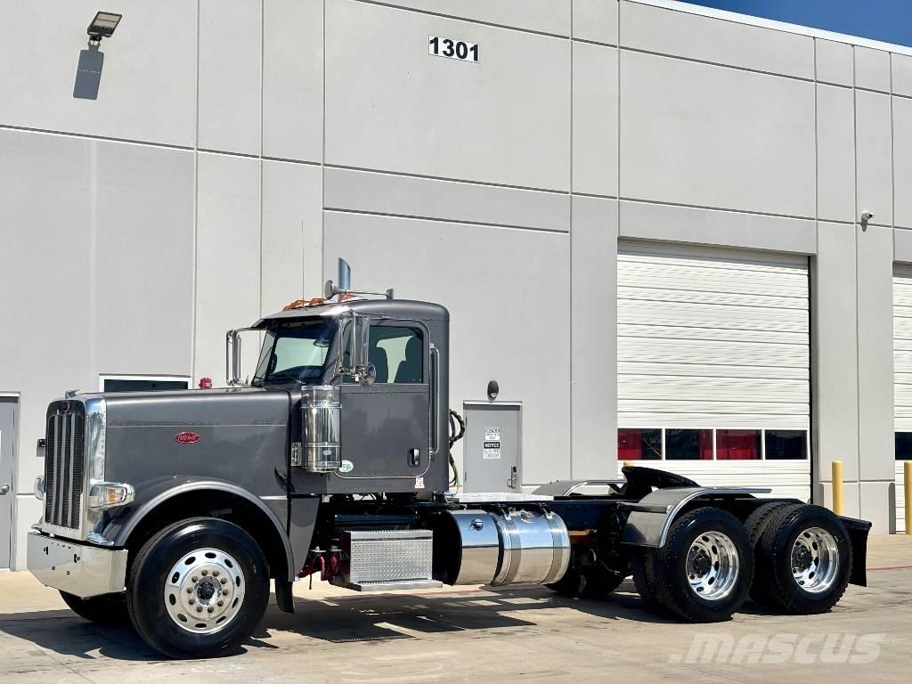 Peterbilt 389 Truck Tractor Units